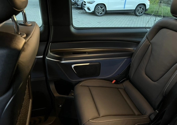 Mercedes-Benz EQV cena 399855 przebieg: 10, rok produkcji 2023 z Rumia małe 781